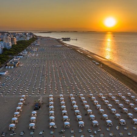 Appartamenti Lucerna Lignano Sabbiadoro Zewnętrze zdjęcie