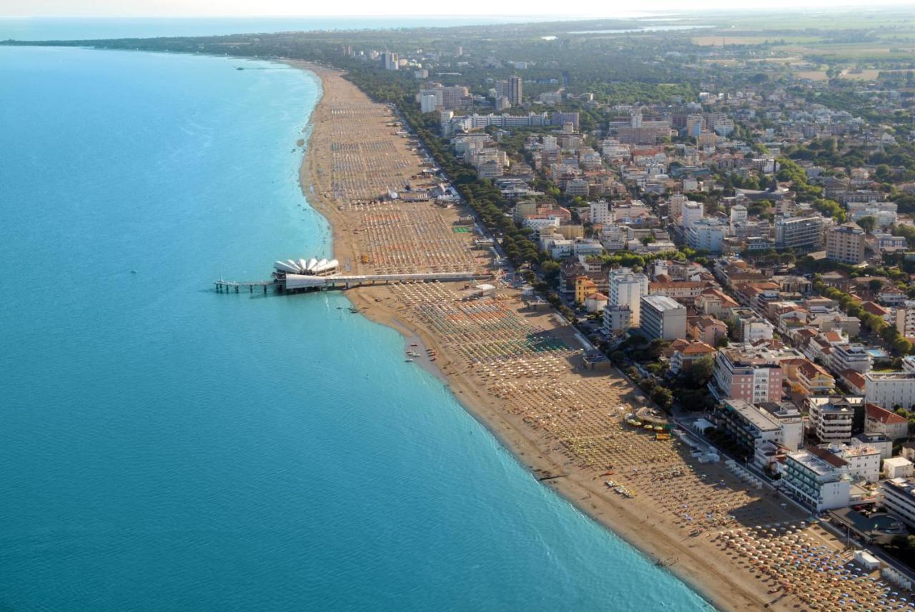 Appartamenti Lucerna Lignano Sabbiadoro Zewnętrze zdjęcie