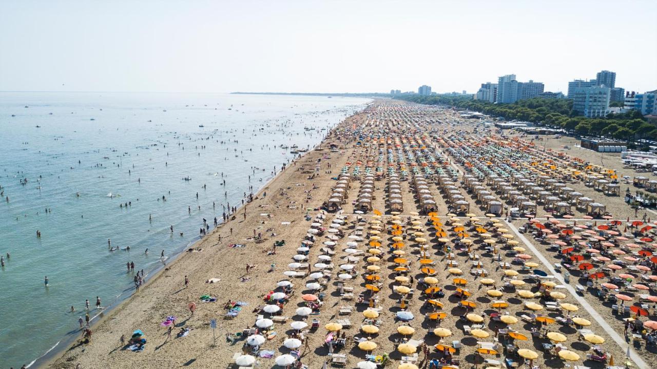 Appartamenti Lucerna Lignano Sabbiadoro Zewnętrze zdjęcie